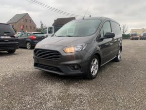 Ford Transit Courier tweedehands